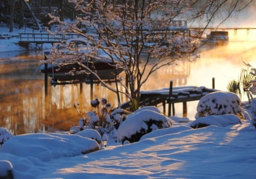 What is the average depth of lake norman north carolina?