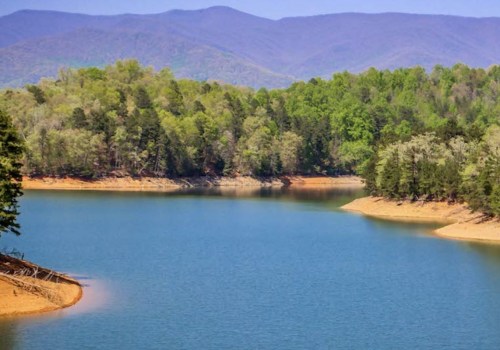 What is the prettiest lake in north carolina?